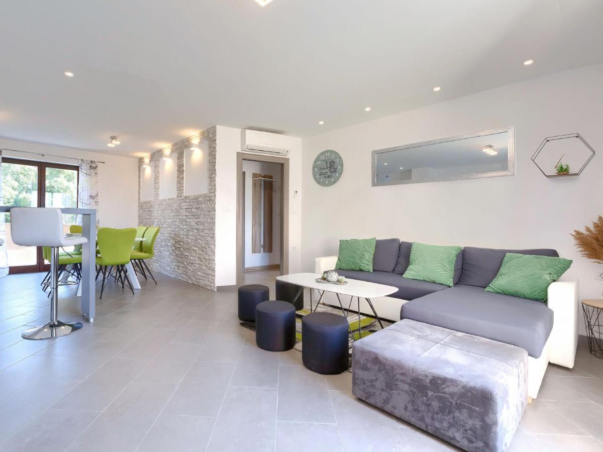 Apartment Joy By Interhome Pula Ngoại thất bức ảnh